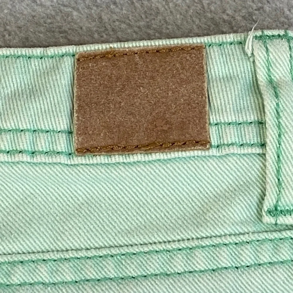 Justice Denim Shorts Kids Girls 12.5 Mint Green Frayed Raw Hem Low Rise EUC